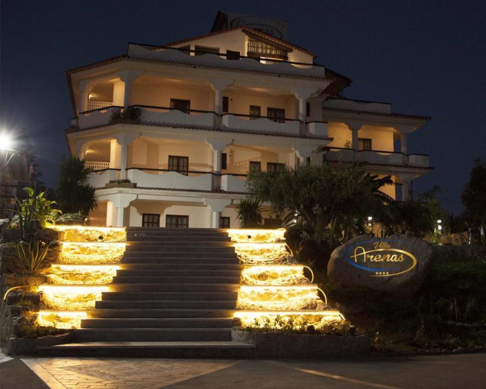 โรงแรมอารีนาส Joppolo ภายนอก รูปภาพ